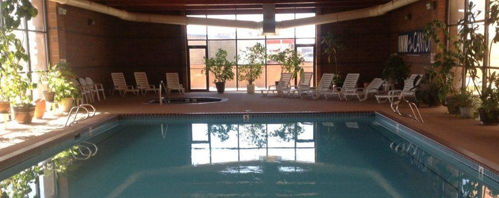 Inn At The Canyons Монтичело Екстериор снимка